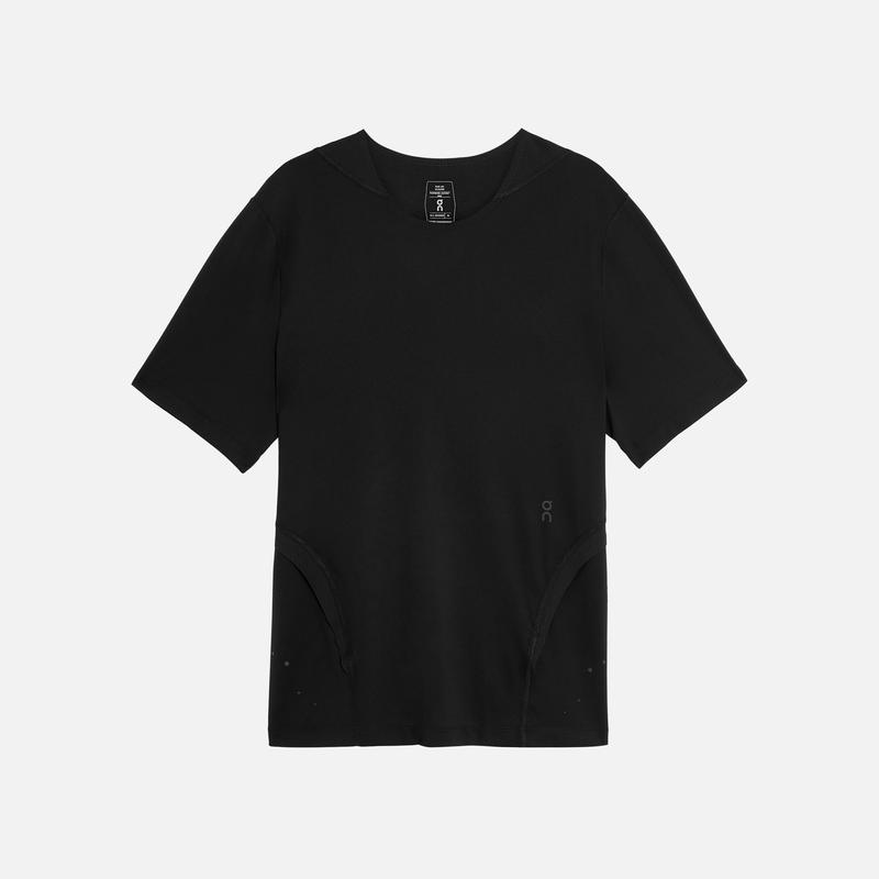 On Running for Post Archive Faction Performance Tee – Eclipse Black